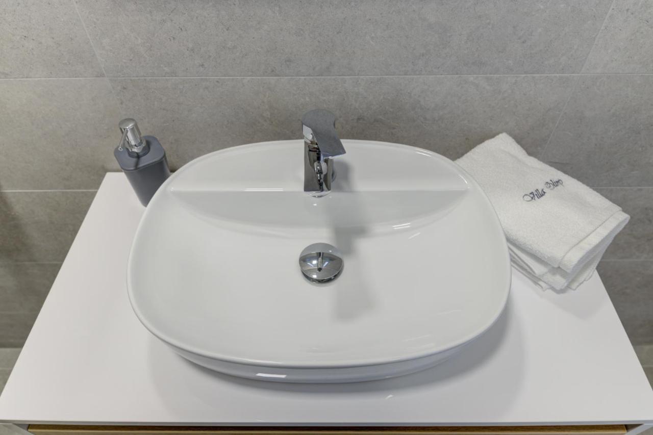 Apartmani Olimp Sveti Juraj Ngoại thất bức ảnh
