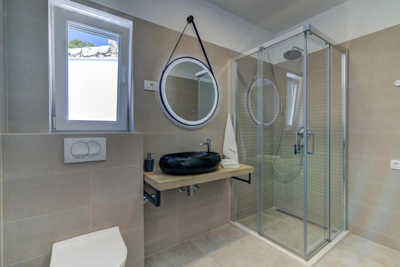 Apartmani Olimp Sveti Juraj Ngoại thất bức ảnh